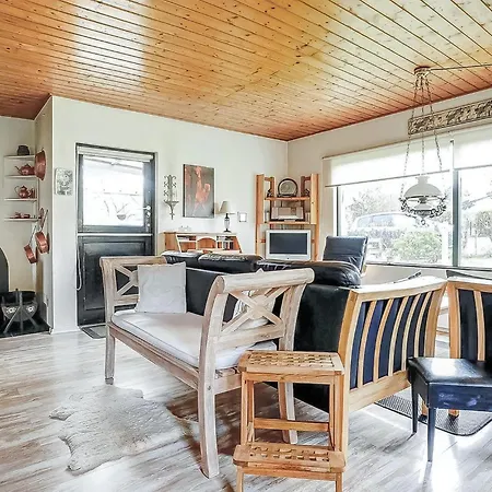 Alsvej Augustenborg I Denmark * Asserballeskov